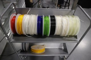 filament-secimi-renkli-makaralar.jpg